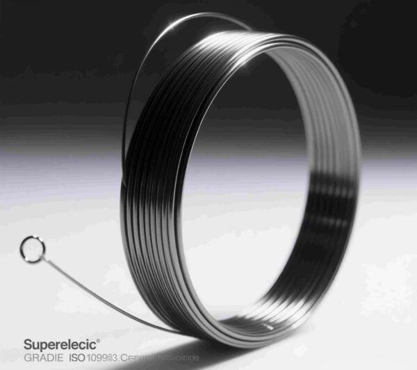 High-precision medical thin nitinol wire with superelastic performance